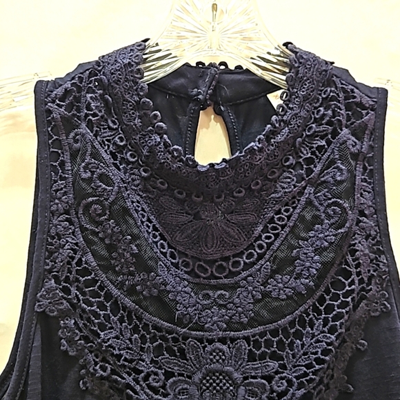 Xhilaration, Sz Medium, Navy Blue , Guipure Lace,Halter Top - Picture 5 of 11